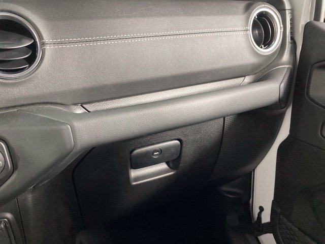 Used 2023 Jeep Wrangler Unlimited Sahara AWD/4WD image 29