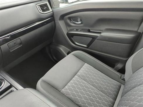 Certified 2023 Nissan Titan SV w/ SV Convenience Package image 23