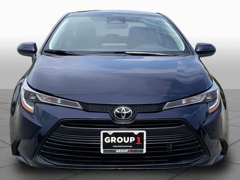 Used 2024 Toyota Corolla LE FWD image 4