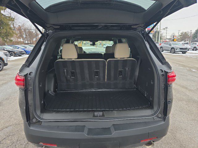 Used 2023 Chevrolet Traverse LS FWD image 33