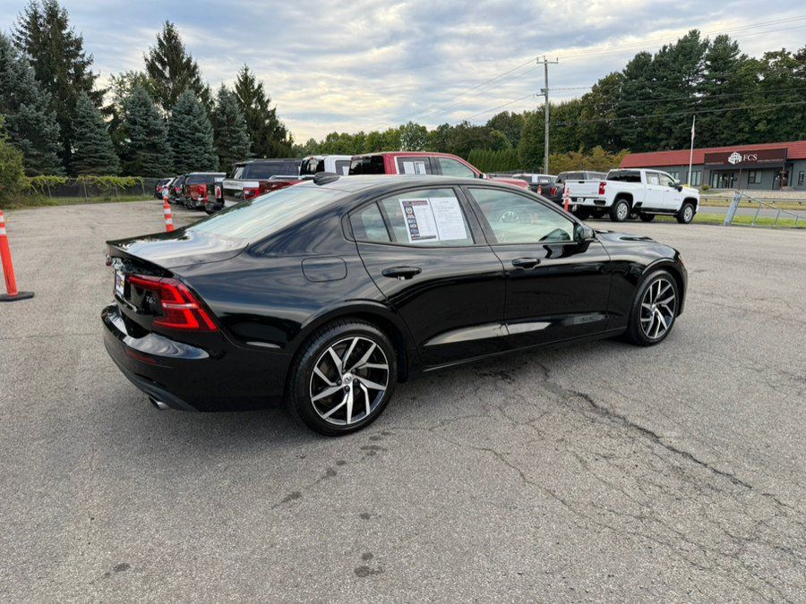 Used 2019 Volvo S60 T6 Momentum w/ Premium Package AWD/4WD image 6