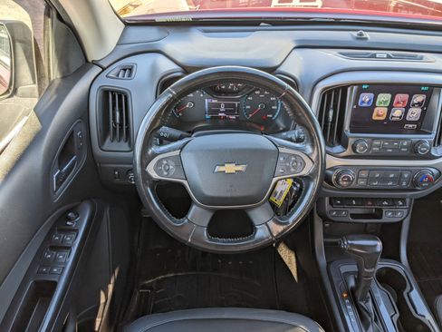 Used 2017 Chevrolet Colorado Z71 image 13