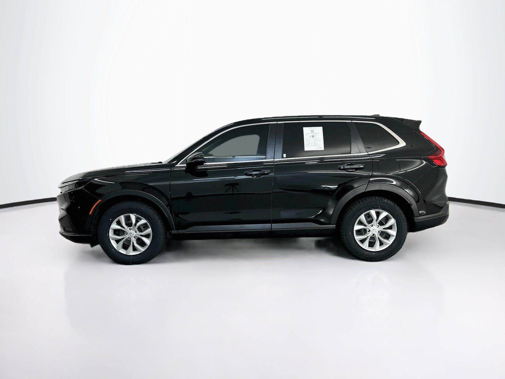 Used 2025 Honda CR-V LX image 4