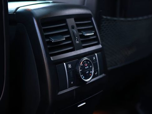 Used 2018 Mercedes-Benz GLE 63 AMG S image 27