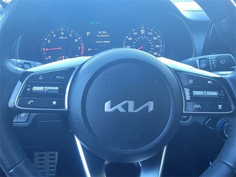 Used 2024 Kia Forte GT-Line image 31