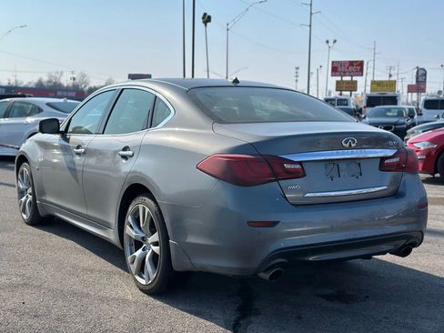 Used 2017 INFINITI Q70 3.7 w/ Technology Package image 8