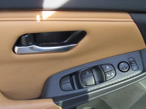 New 2025 Nissan Sentra SV image 11