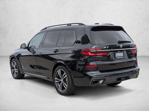 Used 2023 BMW X7 xDrive40i w/ Executive Package AWD/4WD image 8