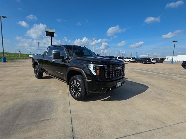 Used 2025 GMC Sierra 2500 Denali Ultimate AWD/4WD image 2