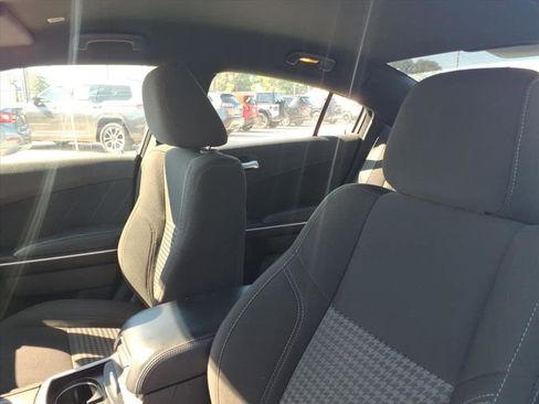Used 2023 Dodge Charger SXT image 19