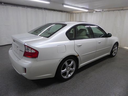 Used 2009 Subaru Legacy 2.5i Special Edition AWD/4WD image 7