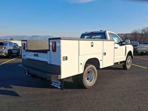 New 2026 Ford F350 XL w/ XL Chrome Package image 6