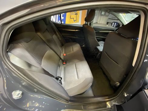 Used 2025 Toyota Camry LE FWD image 28