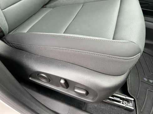 Used 2026 GMC Terrain AT4 w/ Convenience Package III image 15