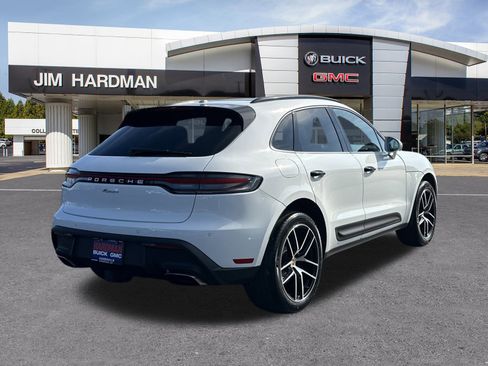 Used 2023 Porsche Macan image 7