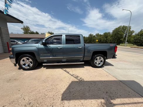 Used 2014 Chevrolet Silverado 1500 LTZ Z71 w/ LTZ Plus Package RWD image 3