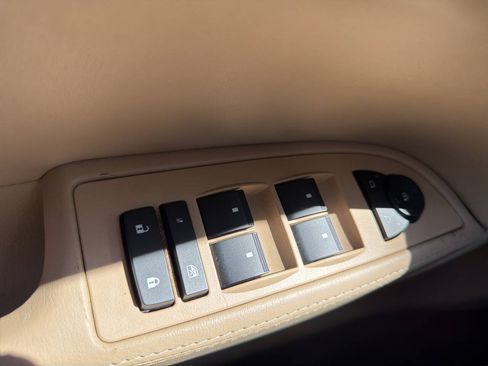 Used 2007 Buick Lucerne CX FWD image 11