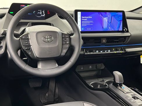 New 2027 Toyota Prius Plug-In Hybrid FWD image 28