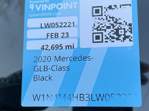 Used 2020 Mercedes-Benz GLB 250 4MATIC image 3