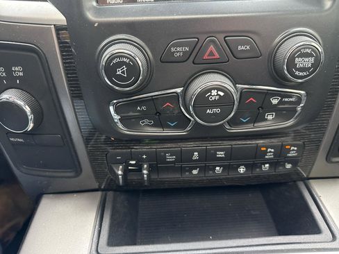 Used 2016 RAM 2500 Limited image 22