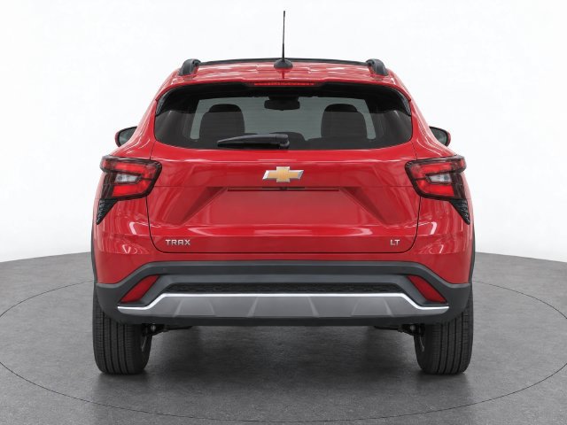 Used 2026 Chevrolet Trax LT w/ Driver Confidence Package FWD image 5