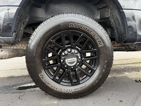 Used 2021 Ford F250 Lariat image 33