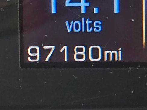 Used 2017 Cadillac XT5 Luxury w/ Driver Awareness Package image 38