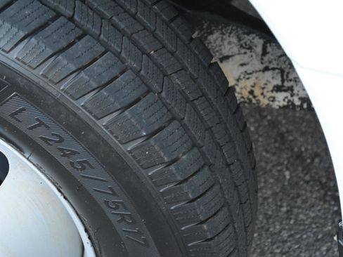 Used 2021 Ford F350 XL w/ Power Equipment Group image 34