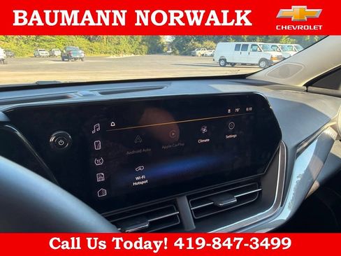 Used 2025 Chevrolet Trax ACTIV w/ Driver Confidence Package FWD image 22
