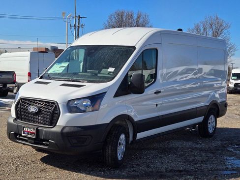 New 2026 Ford Transit 250 148 Medium Roof RWD image 3