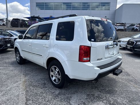 Used 2011 Honda Pilot Touring image 5