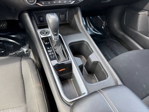 Used 2024 Nissan Sentra SV w/ All-Weather Package FWD image 17
