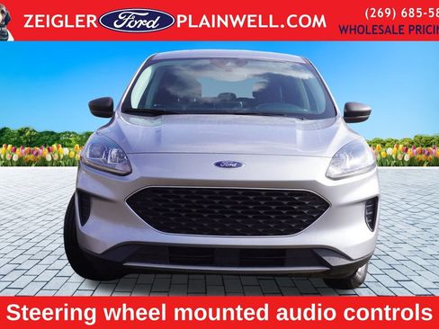 Used 2022 Ford Escape SE w/ Cold Weather Package image 8