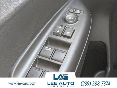 Used 2018 Honda Fit EX-L image 19