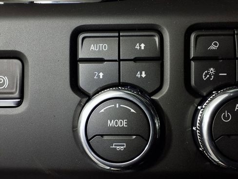 New 2026 GMC Sierra 2500 AT4 image 14