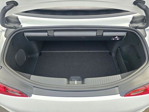 New 2026 Mercedes-Benz Maybach SL 680 image 13