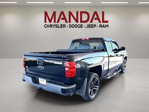 Used 2019 Chevrolet Silverado 1500 LT w/ LPO, Black Pack image 6