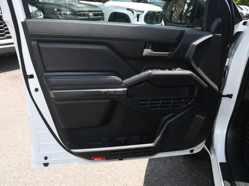 Certified 2024 Toyota Tacoma TRD Sport AWD/4WD image 9