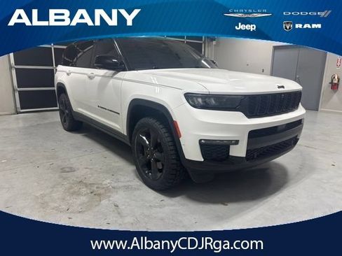 Used 2024 Jeep Grand Cherokee L Limited w/ Luxury Tech Group II RWD image 1