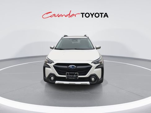 Used 2025 Subaru Outback Touring XT image 3