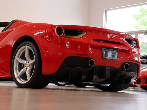Certified 2018 Ferrari 488 Spider RWD image 51