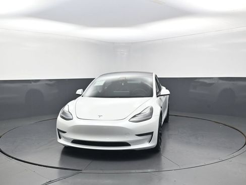 Used 2022 Tesla Model 3 Performance AWD/4WD image 4