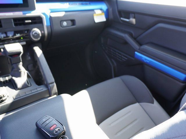 Used 2025 Toyota Tacoma TRD Sport w/ TRD Sport Upgrade Package AWD/4WD image 17