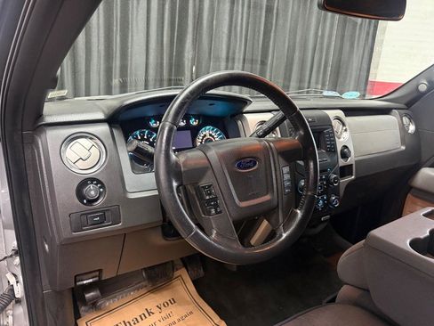 Used 2013 Ford F150 XLT w/ XLT Chrome Pkg image 13