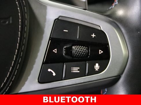 Used 2024 BMW X7 M60i image 16