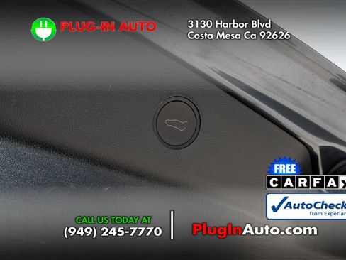 Used 2023 Tesla Model 3 Standard Range RWD image 11