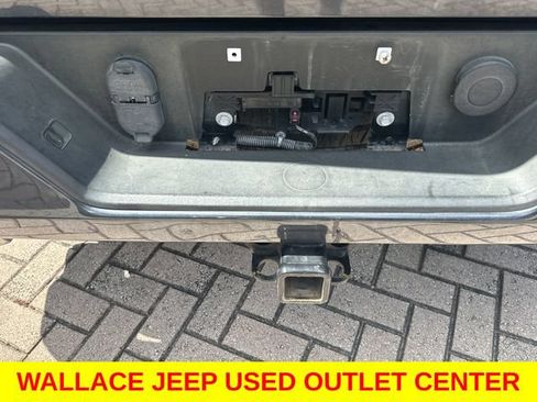 Used 2021 Chevrolet Silverado 1500 RST AWD/4WD image 8