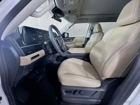 Used 2026 INFINITI QX80 Pure w/ Cargo Package image 26