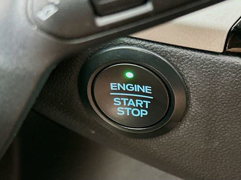 Used 2021 Ford Escape SEL image 20