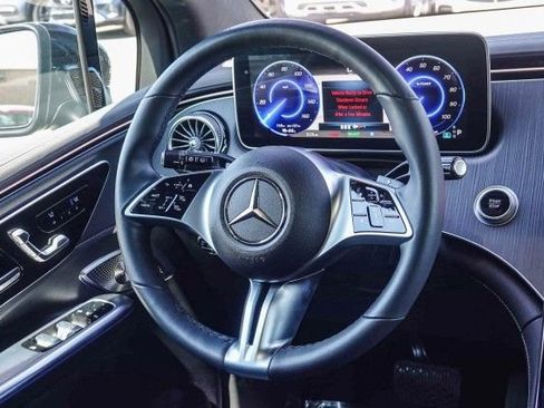 Used 2023 Mercedes-Benz EQE 500 4MATIC SUV image 14
